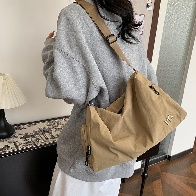 Casual Fashion Shoulder Bag Women's 2025 Autumn New Unisex Multi-functional Storage Travel Bag Casual Messenger Bag
