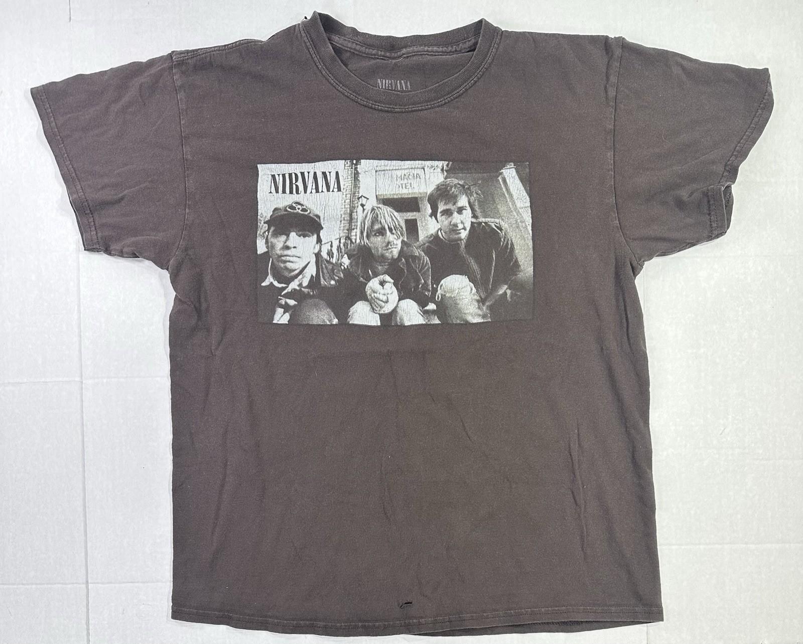 Nirvana Band Photo Graphic T Shirt Mens Large Faded Black Grunge Rock Unisex T-Shirt XXXXL