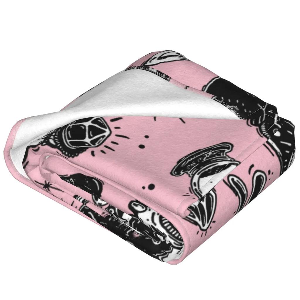 Halloween Witchy Witch Blanket Flannel Throw Blanket Lightweight Soft Cozy Sofa Bed Blanket for Men Women Teens Halloween Gifts