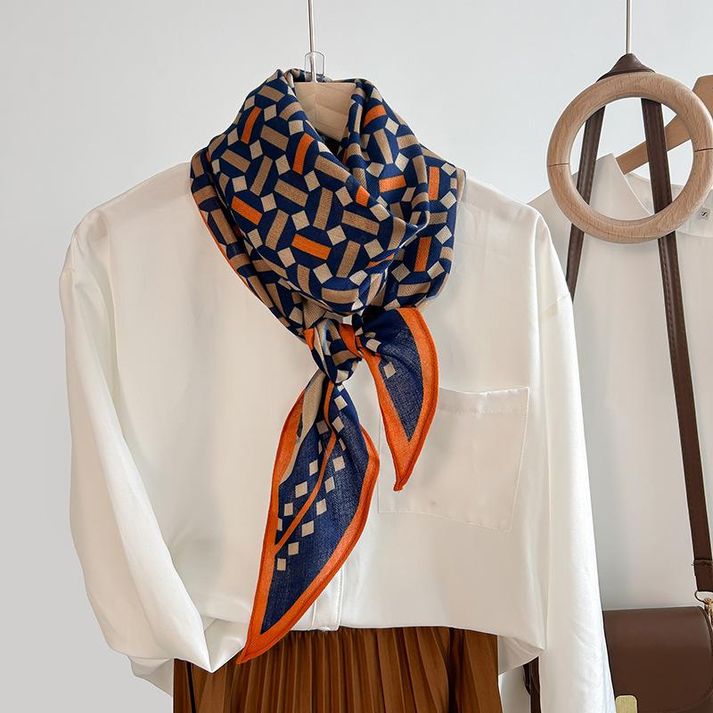 Premium Trend Simple Geometric Printing Simulation Silk Single-layer Parallel Scarf Women's Niche Retro Wool Feel Silk Scarf