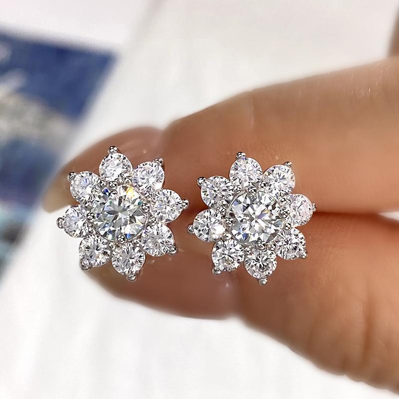 DW 0.5CT Moissanite Diamond Flower Stud Earrings for Women Real 925 Silver Solitaire Eternity Wedding Party Jewelry