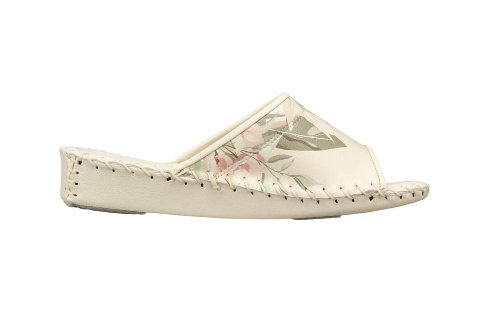 Pansy Indoor Slippers Women's Hand-Knitted Antibacterial Size M Ivory