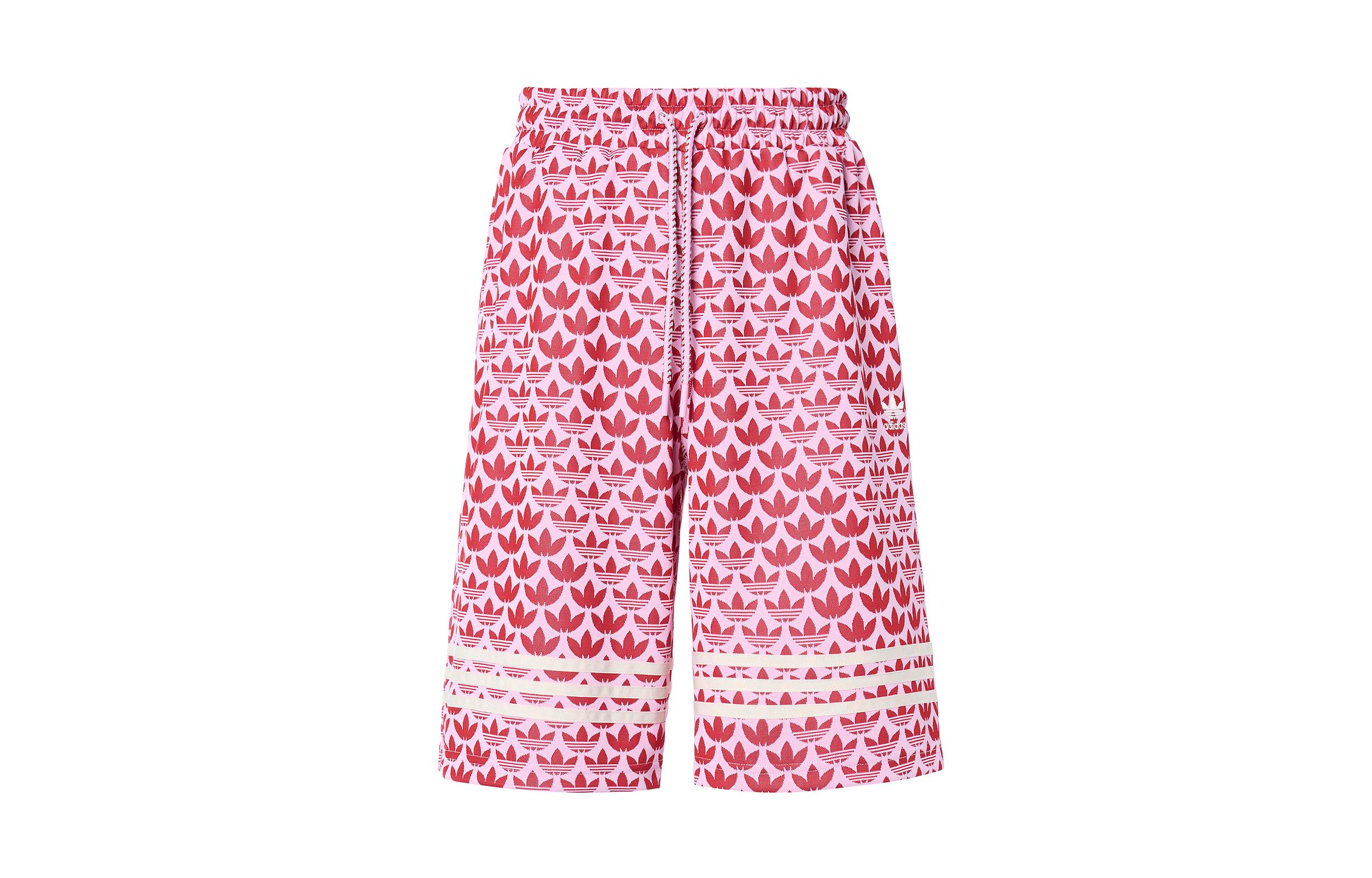 adidas originals Women s Lifestyle Adicolor 70s BB Monogram Shorts IK7858 XS