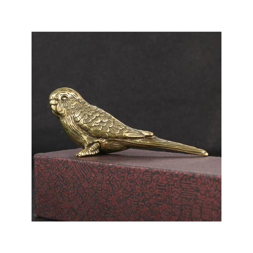 1 Pcs Antique Solid Brass Magpie Figurine - Cute Tea Pet Bird Décor for Office Desk Vintage Handcrafted Collectible Ornaments