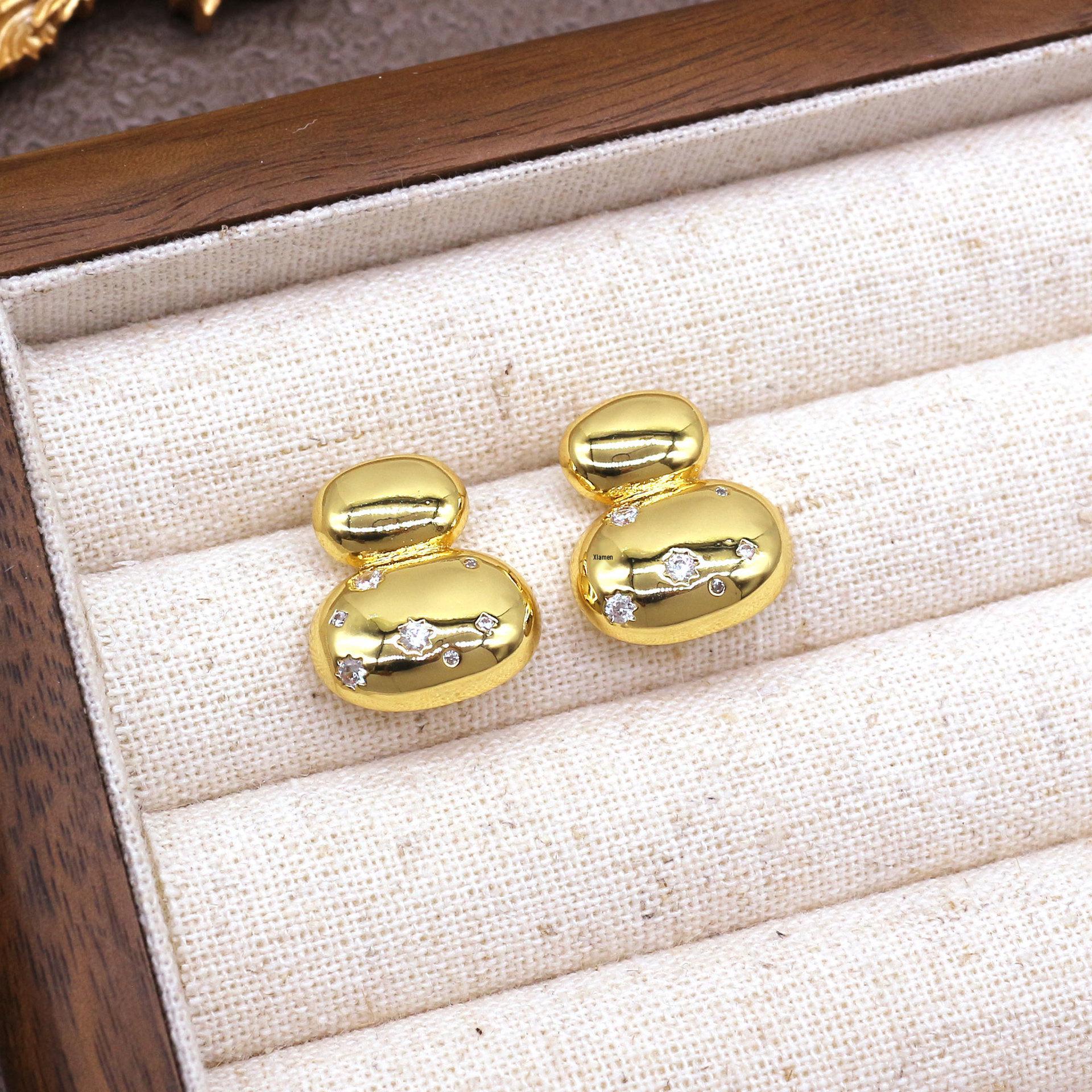 

Double Layer Oval Rhinestone Stud Earrings - Elegant, Versatile Design for Women