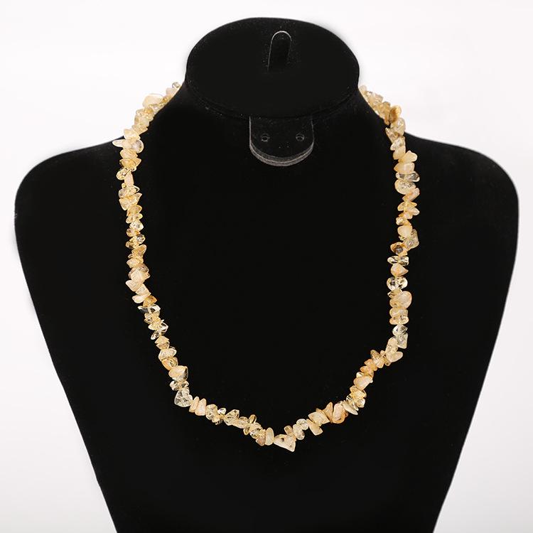 Collana Fatta a Mano con Perline a Frammenti di Pietra Naturale Sette Colori N134