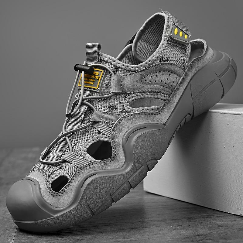 Beach Shoes Men's 2025 Summer Breathable Hollow Sandals Men's Leather Soft-soled Bag Head Outdoor Sports Large Size Casual Shoes