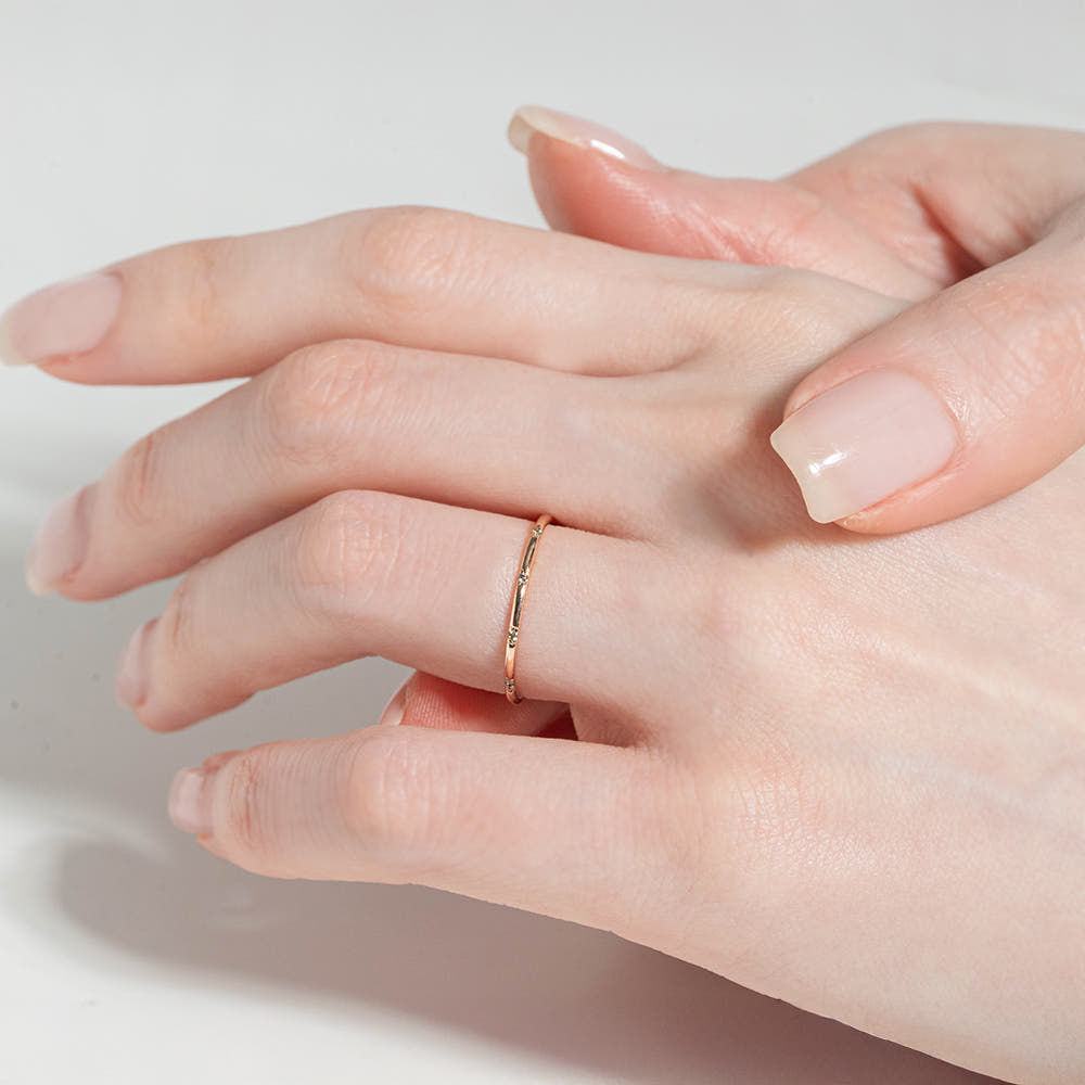 Solnsol 14K Simple Blue Diamond Pipe Ring Thin Ring