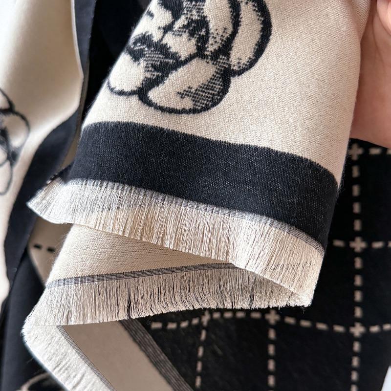 Scarf Fashion Flower Print Women's Faux Wool Wrap Head Shawl Autumn and Winter Warm Gift, Scarf Women's Winter Cashmere