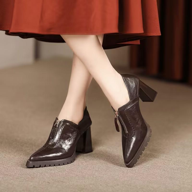 

Мода 2024 года, женские модные туфли на толстом каблуке, осенние новые, с заостренной передней молнией, противоскользящие, износостойкие туфли на высоком каблуке для женщин 39 коричневый