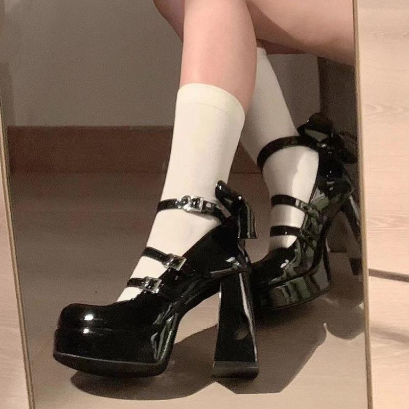 Fashion Women's Chunky Platform Pumps Fashion Patent Leather High Heel Single Shoes Mary Jane Shoes High Heels Lolita Shoes Cosplay Shoe