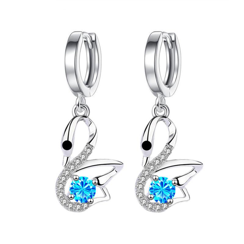 New European and N Cygnet with Diamond Ear Buckle Cool Wind Senior Sense Earrings