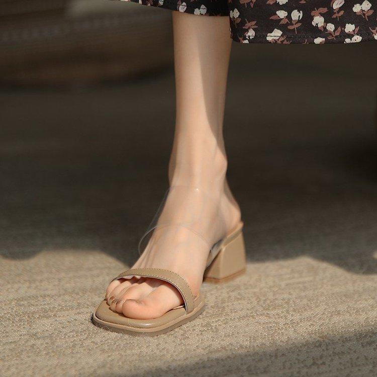 Summer new transparent belt one-word outer wear medium heel sandals thick heel large size slippers
