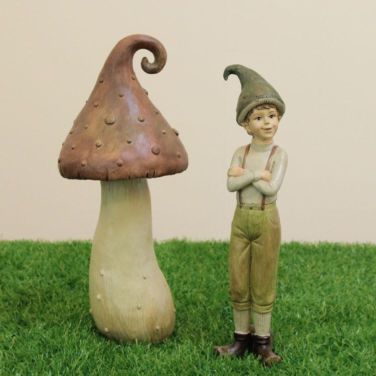 Forest Elf Mushroom Boy Resin Decoration Fairy Garden Miniature Figurines Craft Home Decoration Accessories for Living Room
