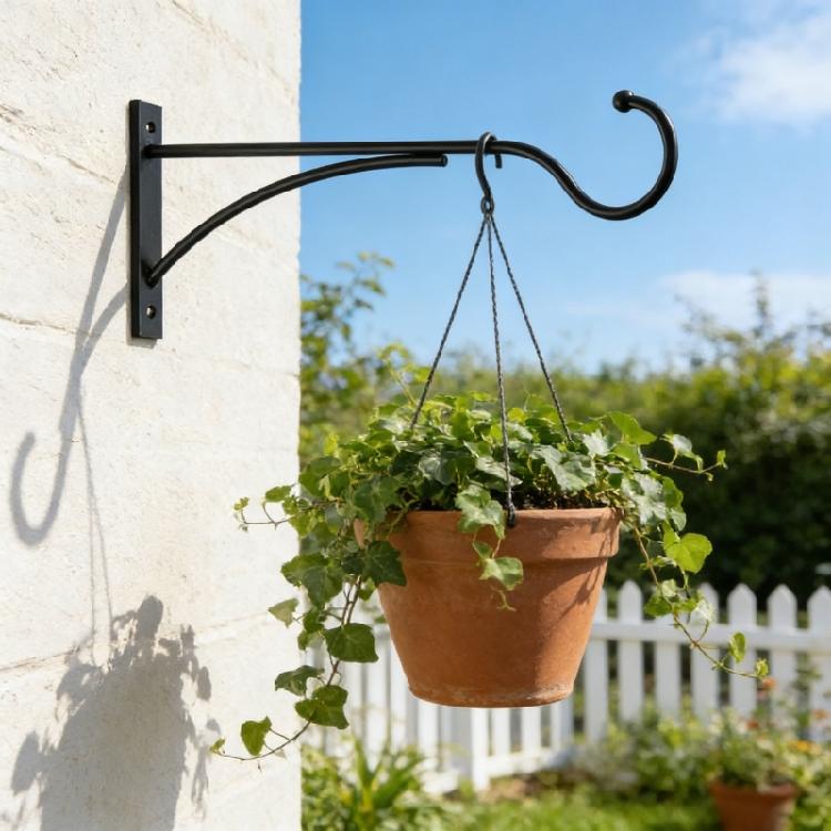 Portapiante Nero Tradizionale Per Uso Esterno Durevole Verniciato a Polvere Design Completa Vari Stili di Terrazza