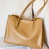 Large Capacity Genuine Leather Women's Bag Niche Soft Leather Tote Bag 2025 New Versatile Retro High-end Feel Single Shoulder Women's Large Bag