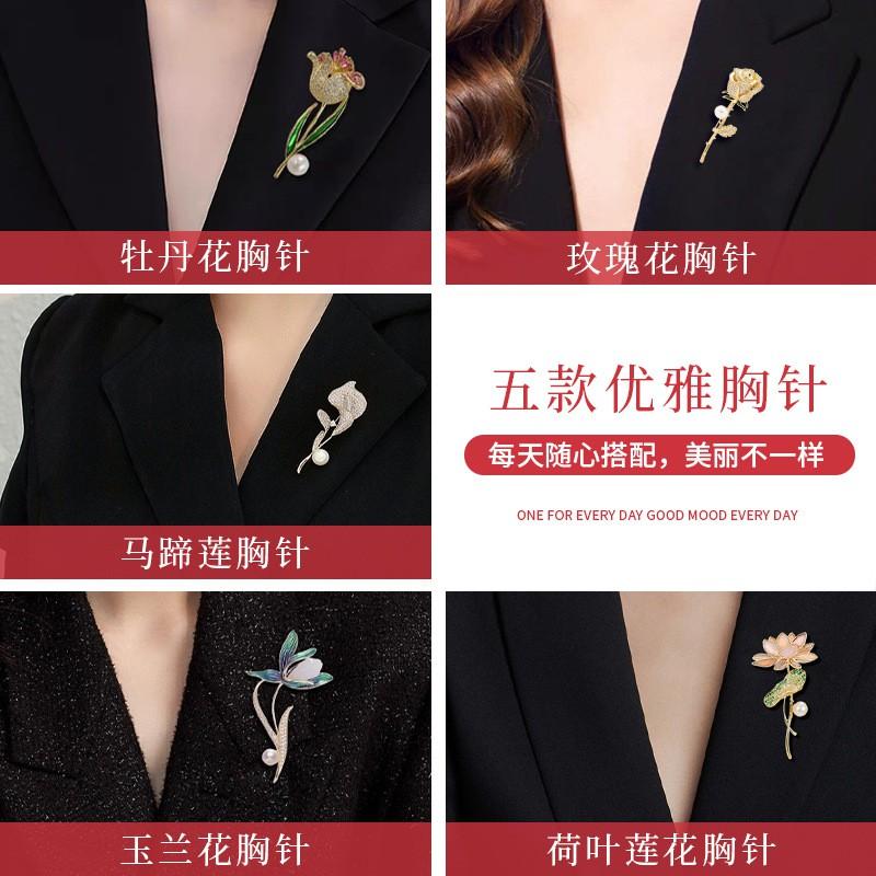 Elegant Vintage Enamel Brooch Women Floral Design Retro Style Alloy Pin Accessory Gift