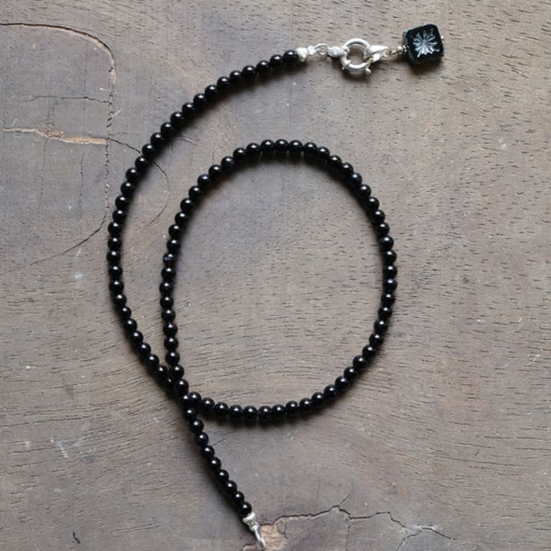 MADE BY EGO Classic Onyx Necklace