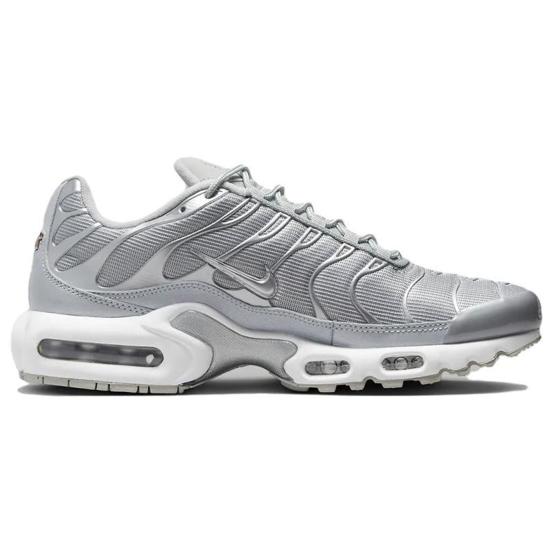 Nike Air Max Plus Metallic Silver Sneakers Casual Shoes FJ1012-095