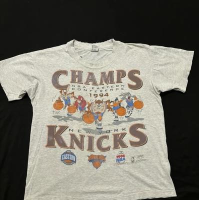 Vintage 1994 New York Knicks Looney Tunes Černé Krátký Rukáv Unisex Tričko Unisex Tričko