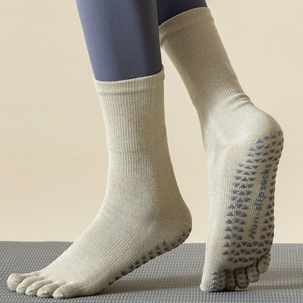 Pilates Grip Low-ankle Split Toe Socks Mid-tube Dance Sports Socks Indoor Fitness Sock