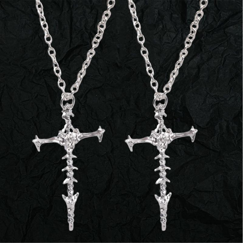 Unique Skull Bone Charm Necklace Stylish Unisex Accessory Alloy Collarbone Chain Jewelry For Daily Wear