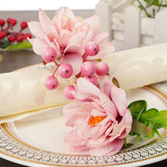 Artificial Flower Napkin Ring Rustic Floral Napkin Holder with Faux Berries Elegant Farmhouse Napkin Rings for Dining Table Decor Weddings