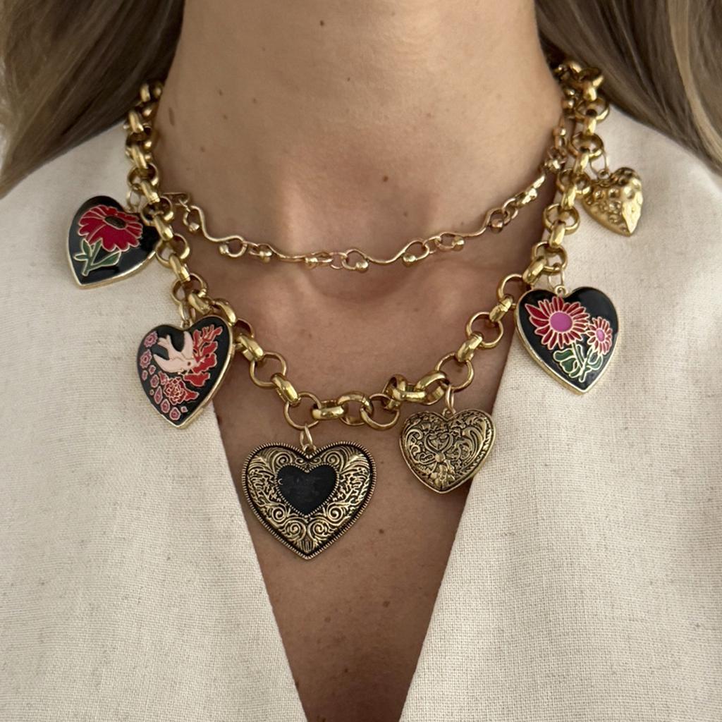 Lightweight Aluminum Iron Chain Necklace Set for Retro Floral Heart Layering No Heaviness Feel Crosses Body