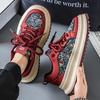 Frühlingsnischenmode vielseitig bedrucktes Tuch atmungsaktiv dicksohlig verschleißfest trendige Schuhe Herren runde Spitze Sport Outdoor lässige Board-Schuhe