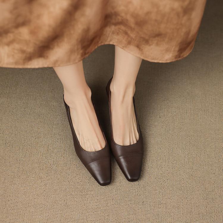 2025 new leather high heels women's cat heel small square head splicing leather shoes soft cowhide not tired feet commuter work shoes