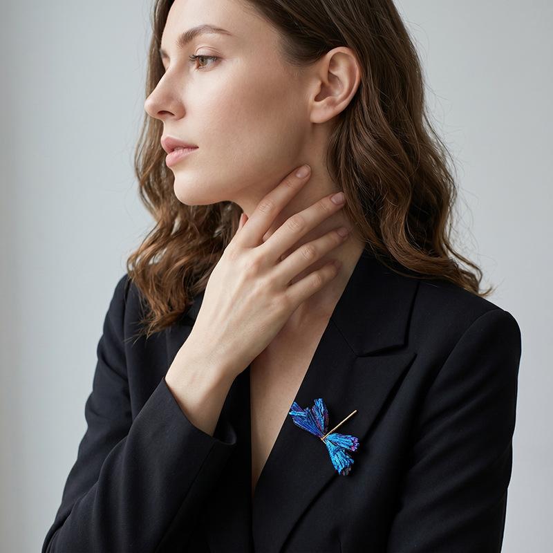1Pcs Natural Electroplated Blue Black Tourmaline Crystal Brooch | Handmade Healing Energy Stone, Diy Decor, Perfect Mother'S Day