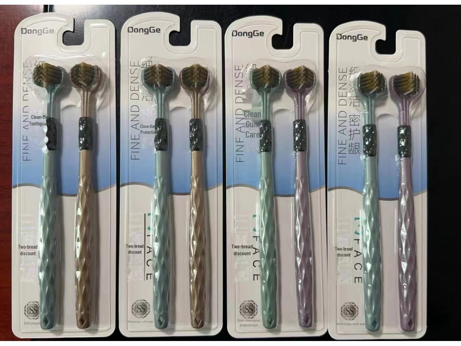 

Зубная щетка для взрослых с тройной антибактериальной головкой 360°: Очищает зубы и язык, Мягкая щетина, Семейная упаковка 2 Simple Packs - 3-Head Toothbrushes