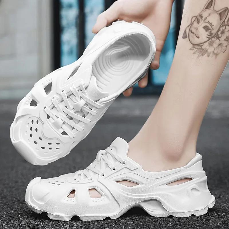 Living Room Slippers for Summer Men Male Shoes Sneakers Brand Slippers Luxury Comfortable Men's Sandal Men's Cloud Slipper House