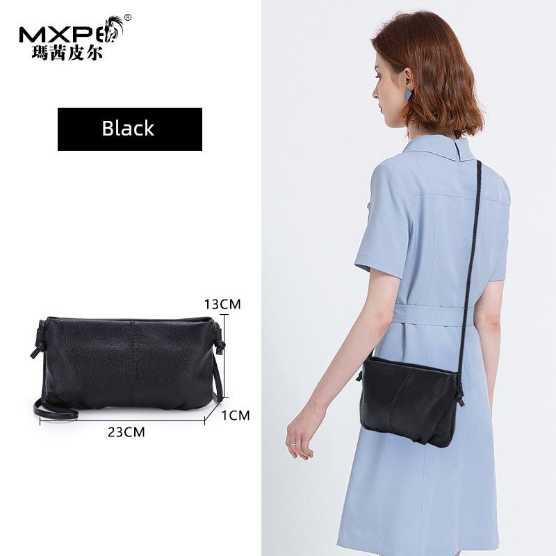 

Мини-сумка кроссбоди из коровьей кожи в виде модного конверта Black