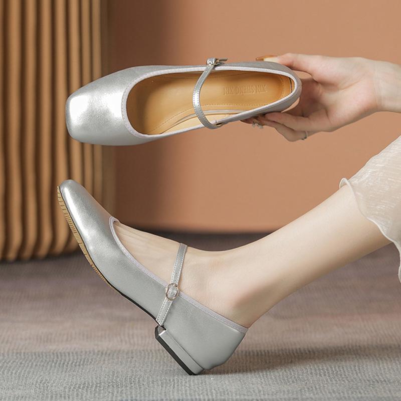 

Мода 2025 Loilta Mary Jeans Женские серебристые балетки с ремешком через подъем, удобные лоферы с квадратным носком, женская обувь, туфли-балетки 4.5 серебряный