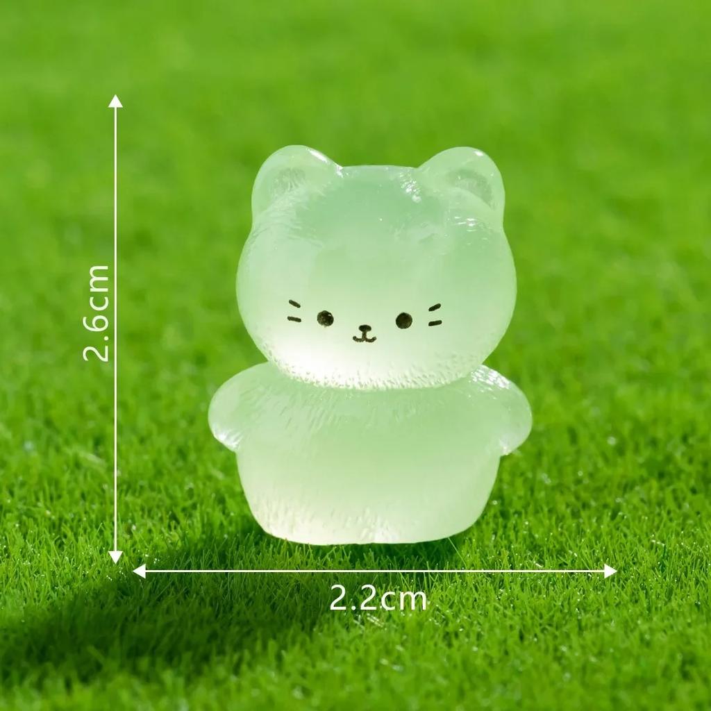 10-100pcs Luminous Miniature Cat Cute Cat Figures Glow in The Dark Mini Resin Animals Cats Fairy Garden Decoration Accessories