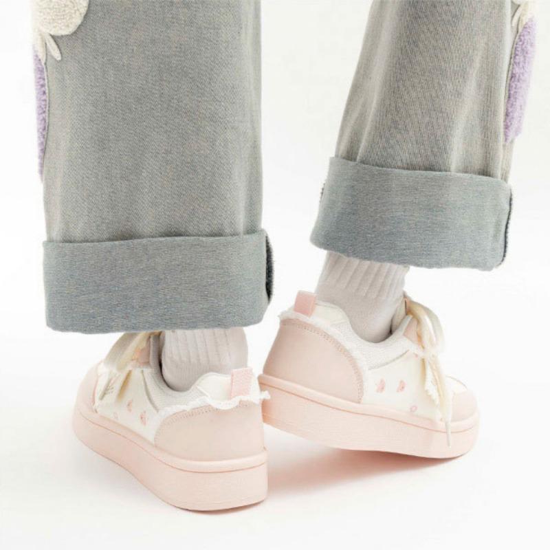 Fashionable and high-value white shoes thick-soled women's shoes student sports shoes versatile casual shoes lightweight sneakers