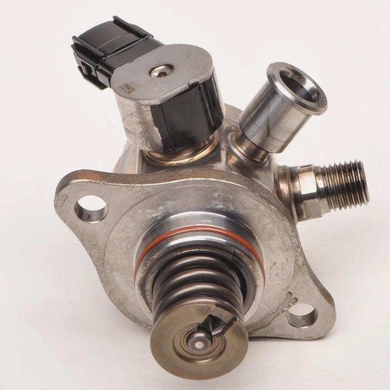 

Volvo Fuel Injection High-Pressure Pump 31437895 Compatible with Part 32363034 Yao Pei