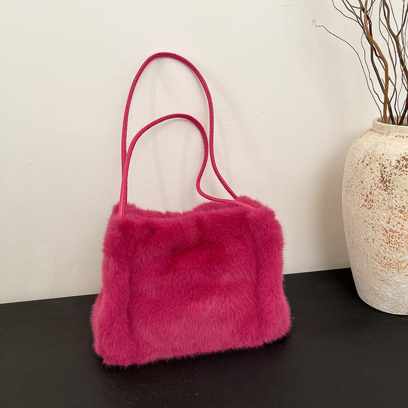 Autumn Winter New Plush Bucket Bag for Women Korean Style Premium Texture Niche Design Commuter Handbag