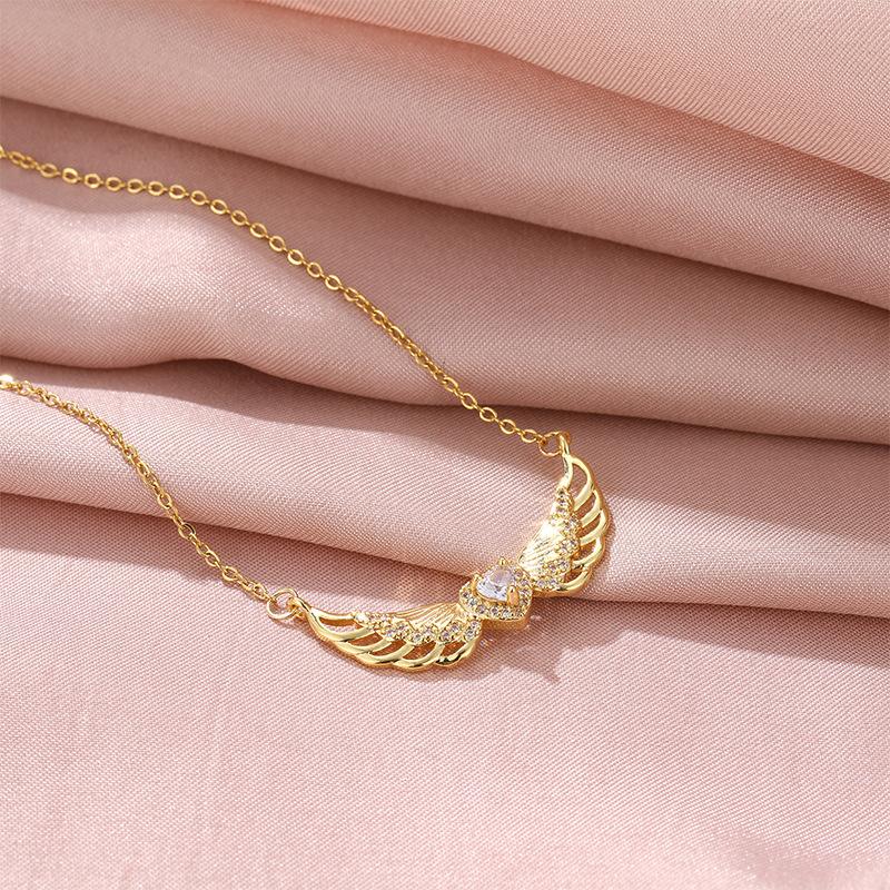 

Ожерелье Крыло любви Женское Высокое чувство Классическое Универсальное Микровставка Подвеска Цепочка на ключицу Аксессуары