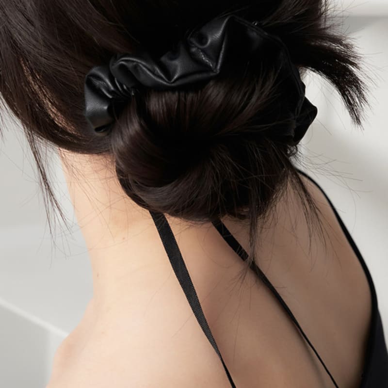 

кожаная резинка для волос geegee - черная black