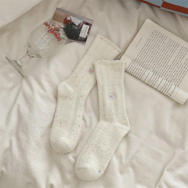 Thickened Point Yarn Australian Velvet Warm Socks Bow Embroidery Korean Sweet Pile Socks