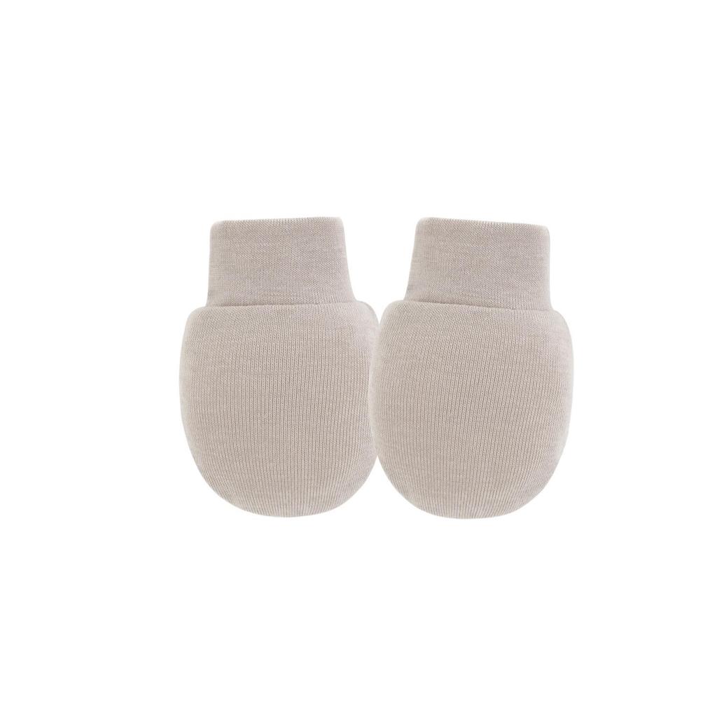 Newborn Baby Solid Color Anti-Scratch Gloves Set for All Seasons (0-3 Months) - Europe & US