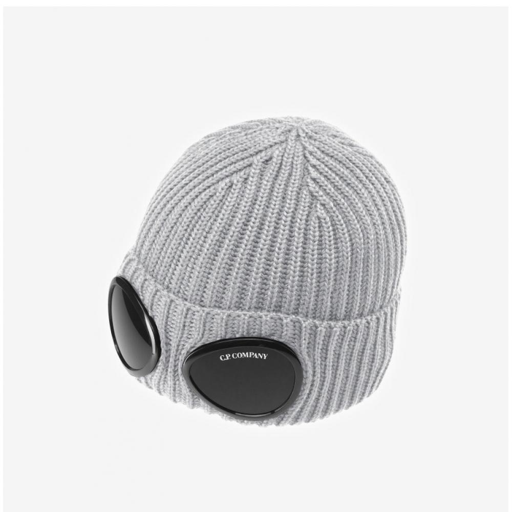 C.p.. Company Goggles Wappen Beanie M92
