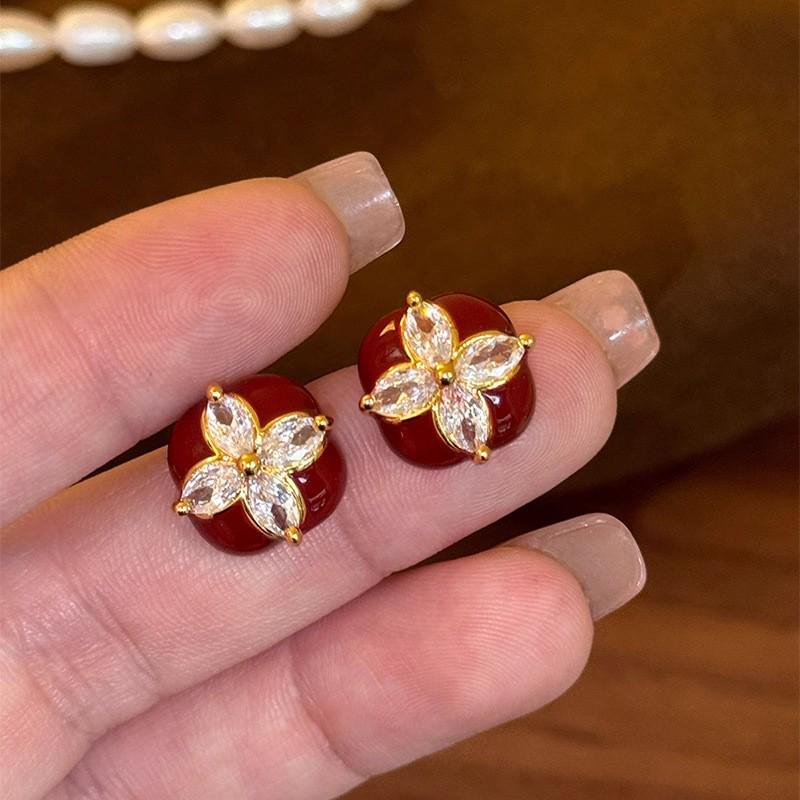 Silberne Nadel Tropfenöl Rote Perlen Ohrstecker - Eleganter & Vielseitiger Schmuck für Damen