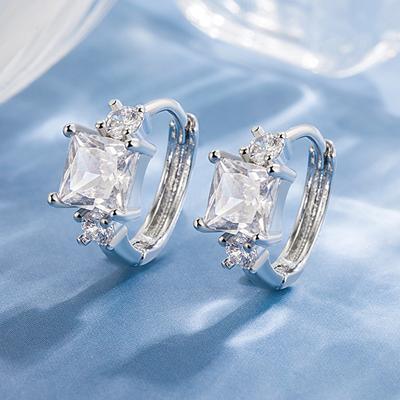 Geometric Square Zircon Earrings for Women, Small, Simple and Fashionable Commuter Accessories