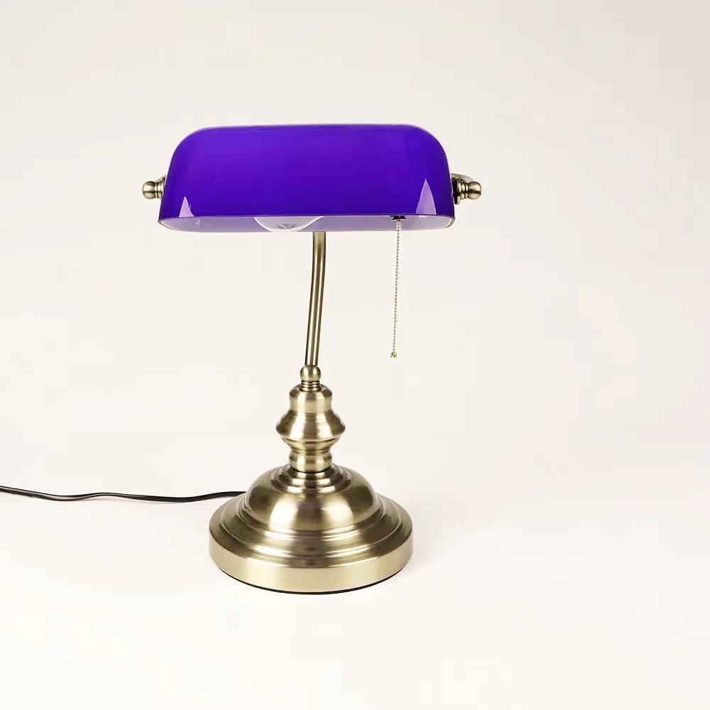 Retro Shanghai-Style Desk Lamp: Creative and Fashionable Design