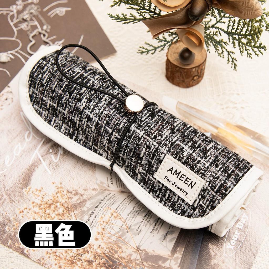 Schmuckaufbewahrungstasche Verschleißfestes Material Mehrere Fächer Entwickelt zum Aufbewahren von Halsketten Armbändern Schmuckarmbändern Ringen