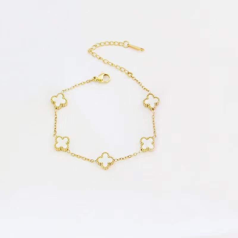 Titanium Steel 9mm Four-leaf Clover Mini Bracelet with Natural White Mother-of-pearl Flower Non-fading Women's Bracelet
