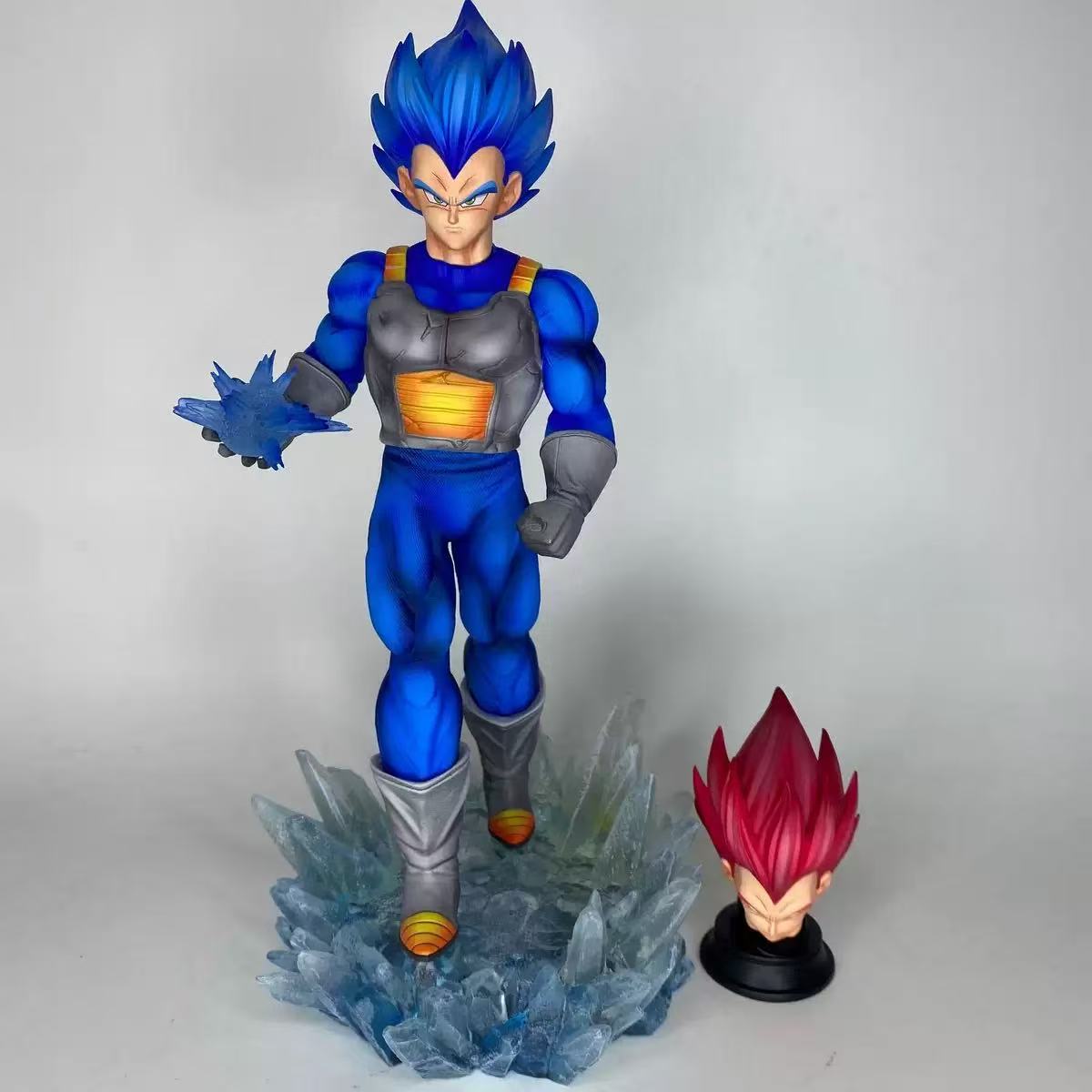 

JT Statue Dragon Sphere Z Majin Vegeta Figure Vegeta Blue JT Goku Led Base Super Saiyan Action Figures Collector Miniature Playthings Present with box